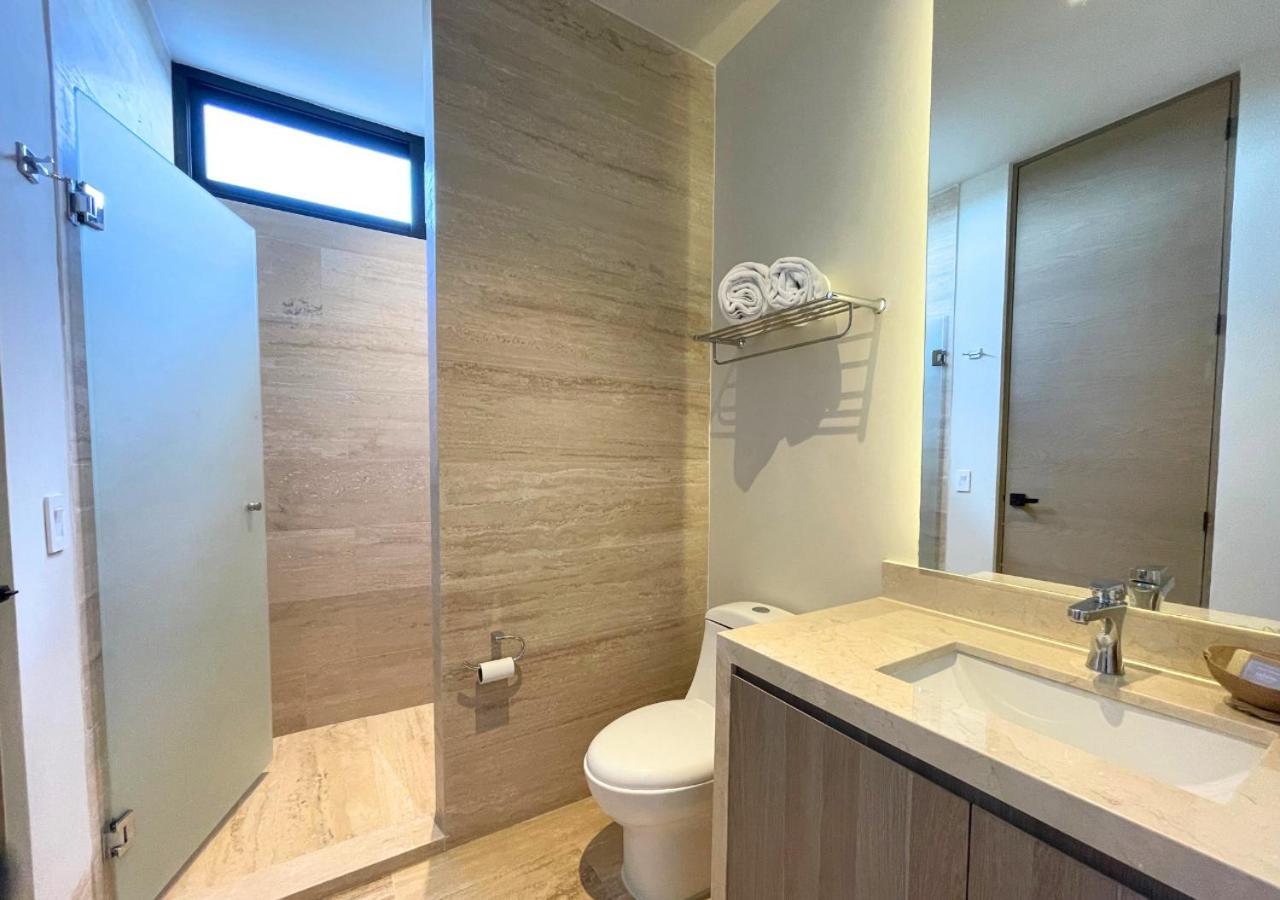 Brand New Condo With Rooftop Pool โกซูเมล ภายนอก รูปภาพ